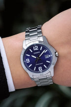Casio Çelik Kordon Erkek Kol Saati CS3043-ASW